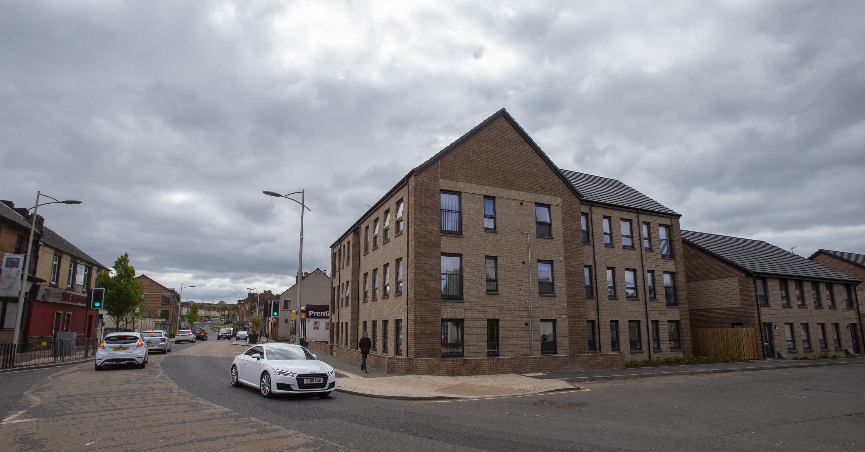 New East Renfrewshire council homes handed over to tenants Scottish